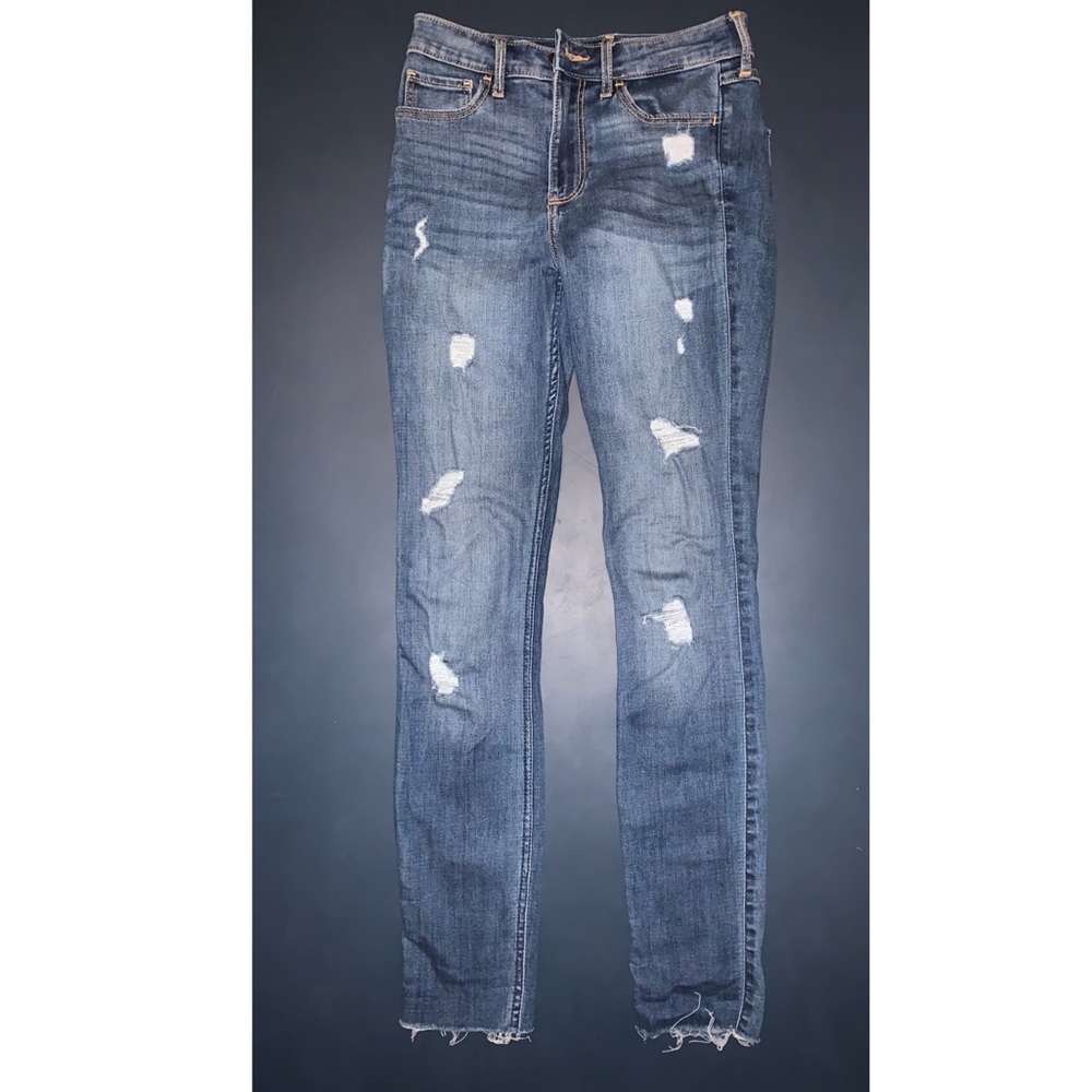 Hollister HR Super Skinny Ripped Jeans